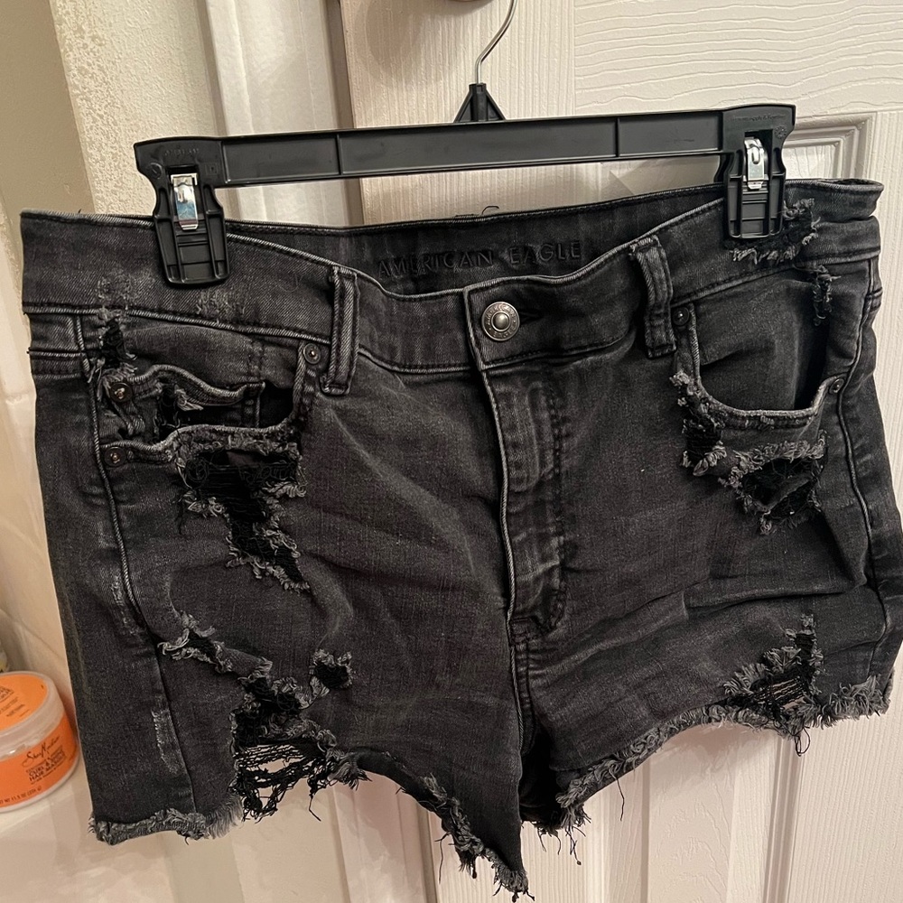 American Eagle high rise black shorts
